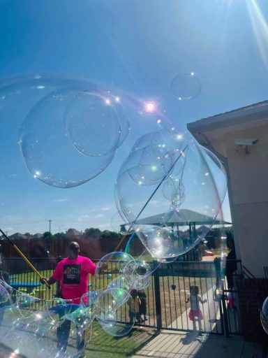 NEXT LEVEL BUBBLES OUTDOOR SHOW -
